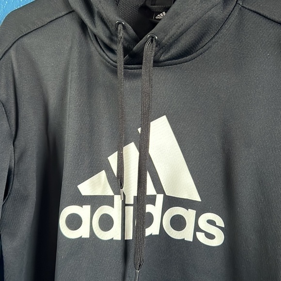 Adidas black jacket - Picture 2 of 4